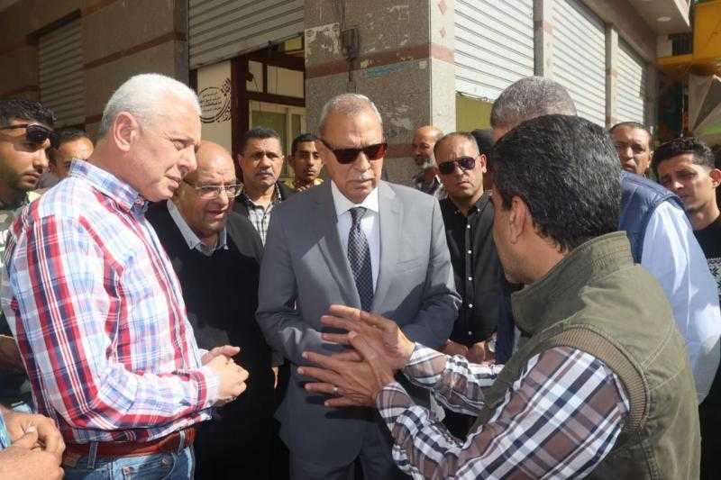 محافظ القليوبية يتابع منظومة النظافة الجديدة بالخصوص وشبرا الخيمة