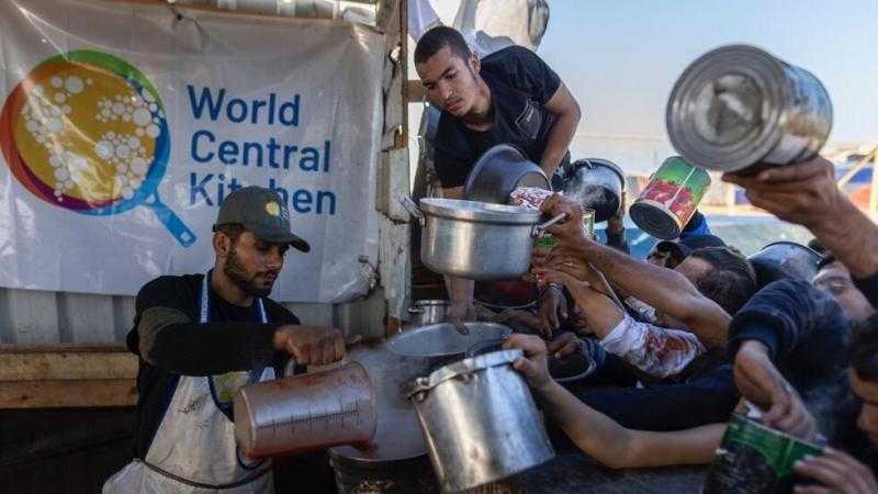 منظمة «المطبخ المركزي العالمي» تعلن تعليق أنشطتها بغزة