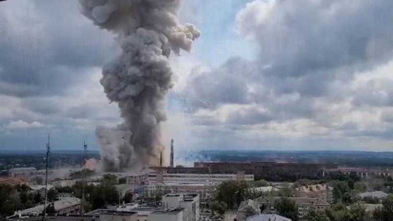 روسيا تعلن إصابة 6 أشخاص بهجوم طائرات مسيرة على منشآت صناعية وسط البلاد