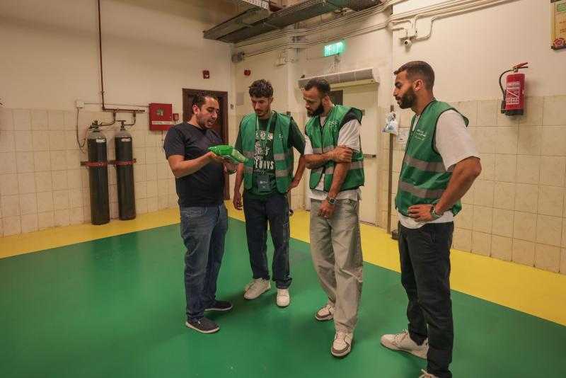 نادي بيراميدز يشارك مؤسسة ”بنك الطعام” تعبئة كراتين رمضان لدعم الأسر الأكثر احتياجا