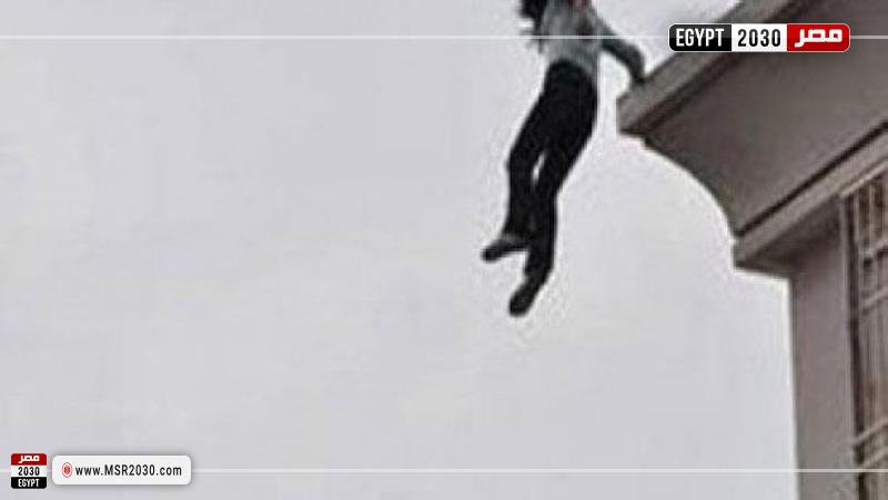 طالبة تتخلص من حياتها