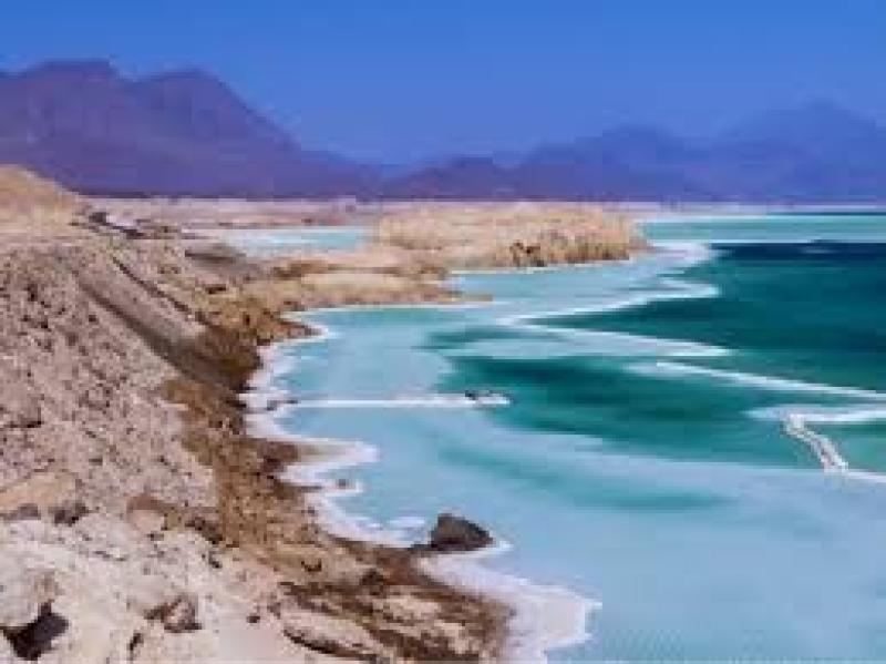 كل ما تريد معرفته عن بحيرة العسل