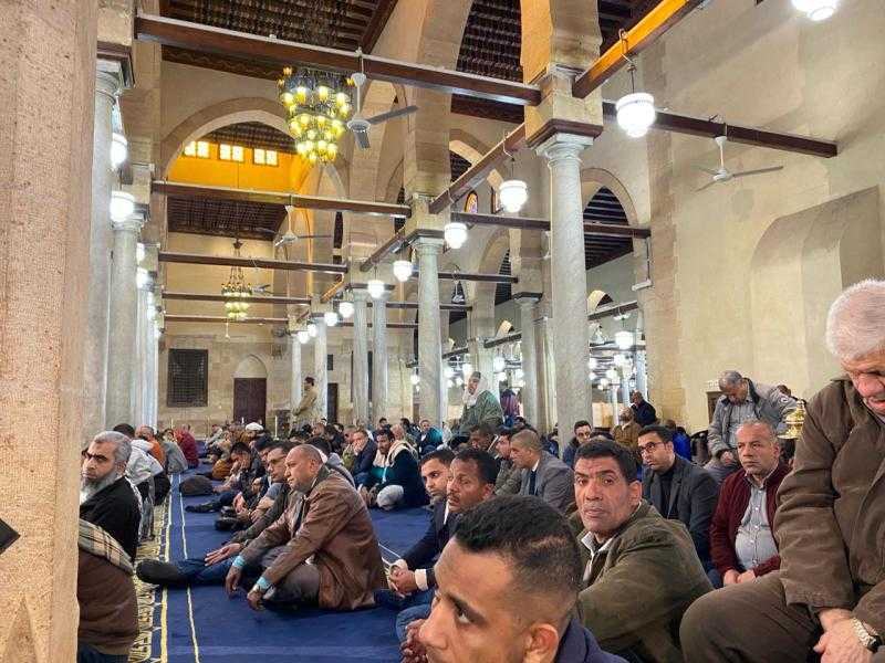 خطيب آخر جمعة من رمضان: جعل الله حقوق كثيرة في المال لا تقتصر على الزكاة
