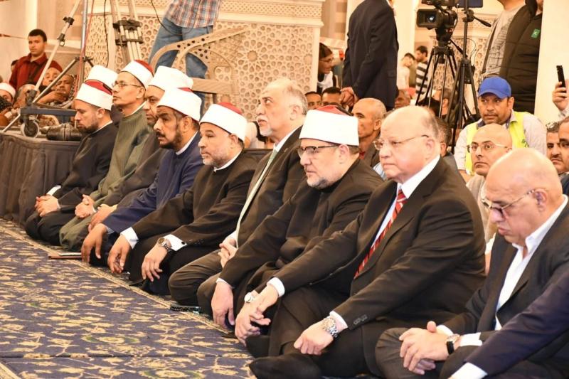 وزير الأوقاف يشكر السيسي على العناية ببيوت الله