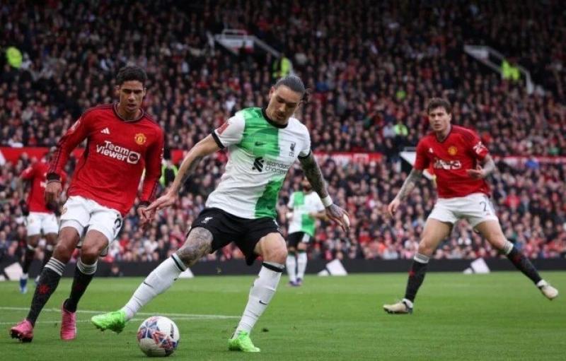 مشاهدة مباراة ليفربول ومانشستر يونايتد بث مباشر في الدوري الإنجليزي