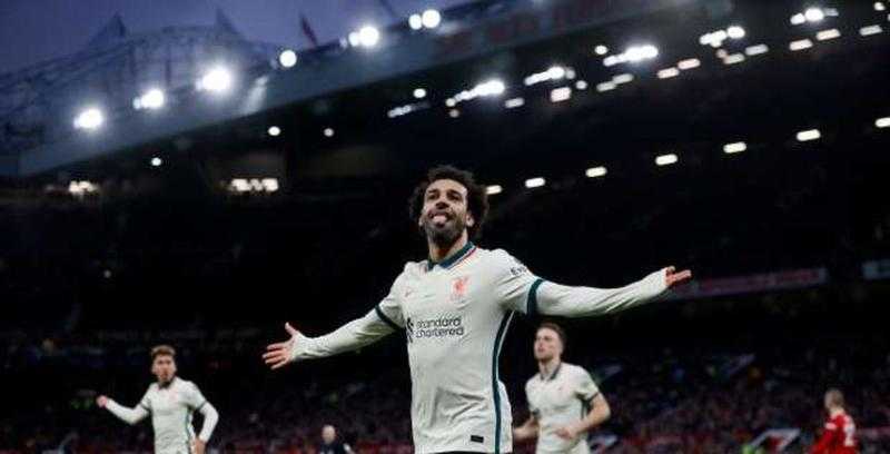 محمد صلاح يواصل كتابة التاريخ عقب هدفه في مانشستر يونايتد