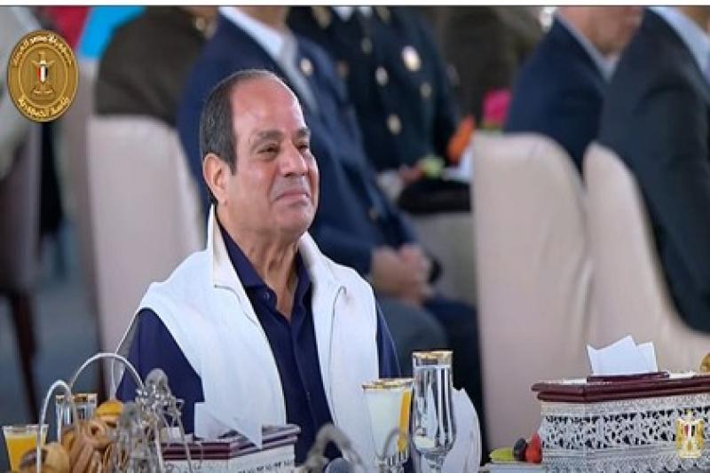 الرئيس يشهد فقرة غنائية عن شهداء مصر خلال احتفالية عيد الفطر