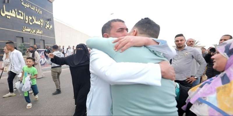الأفراج بالعفو عن 3438 من النزلاء مراكز الإصلاح والتأهيل  بمناسبة عيد الفطر 