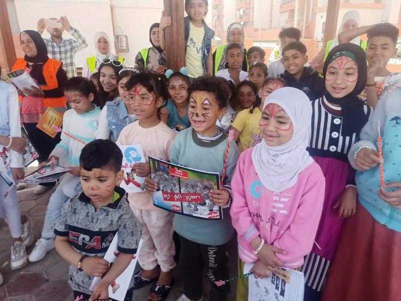 حي الأسمرات يشهد ختام برنامج فرحة العيد ضمن المشروع الثقافي بالإسكان البديل