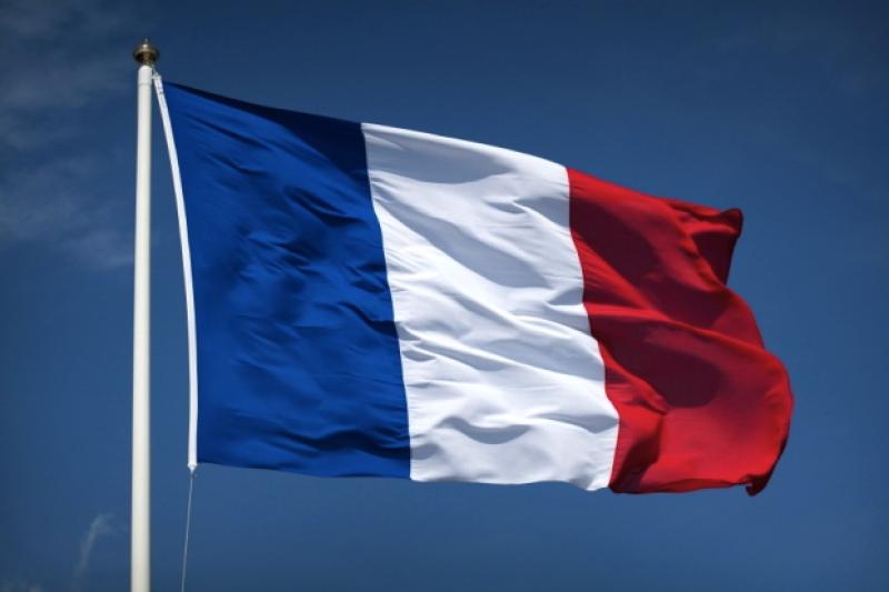 فرنسا 