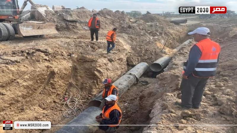 البدء بإصلاح خط مياه يغذي مدينة غزة