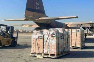 مطار العريش يستقبل 26 طن مساعدات إغاثية لقطاع غزة من الإمارات