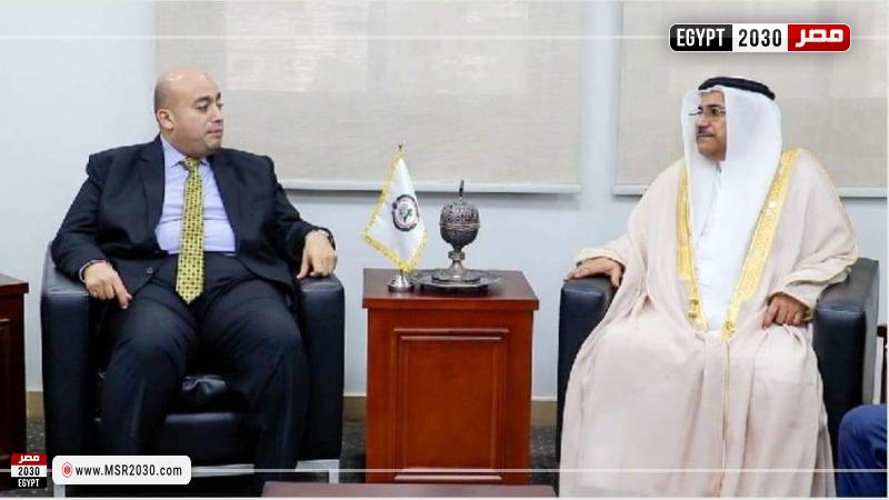 رئيس البرلمان العربي يلتقي وفد حماية