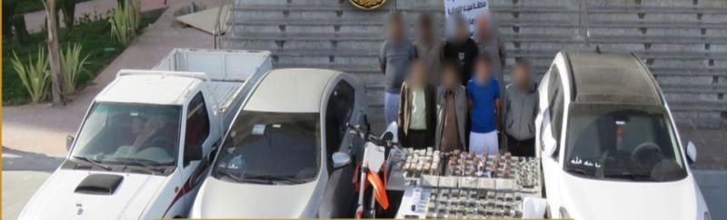 المتهمون والمضبوطات 
