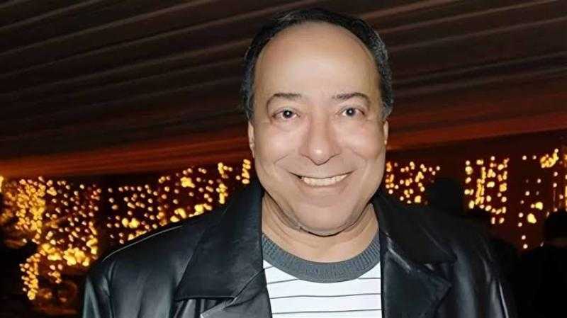 ودعت جزء من عمري.. نبيل الحلفاوي ينعى صلاح السعدني