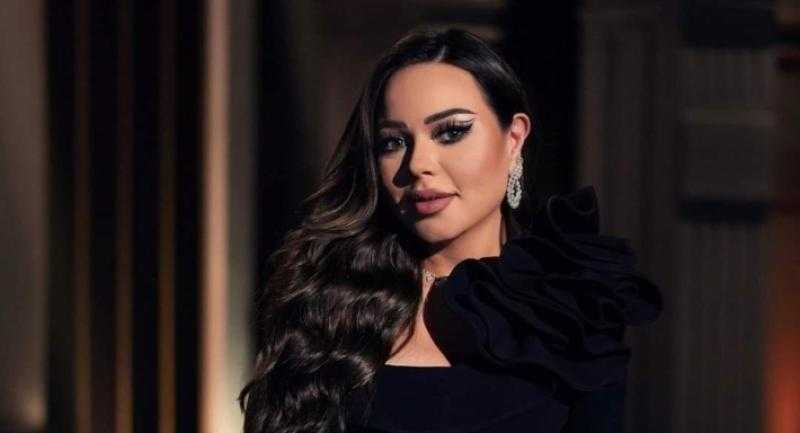 أسما إبراهيم أول إعلامية مصريه تقدم حفل ”إيمي جالا”