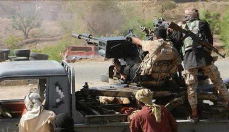 مقتل 4 قادة عسكريين تابعين للحوثي في معارك مع الجيش اليمني