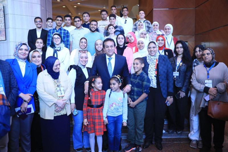 الصحة: فحص طبي لـ 500 مواطن وتقديم الخدمات التوعوية لـ1000 آخرين من رواد مكتبة الإسكندرية