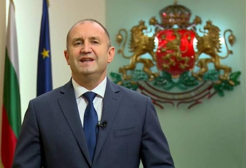 بلغاريا: رئيس الوزراء المؤقت يقيل وزير خارجيته ويتقلد منصبه بنفسه