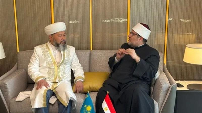 تفاصيل لقاء وزير الأوقاف مع  مفتي كازاخستان