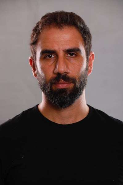 مينا النجار