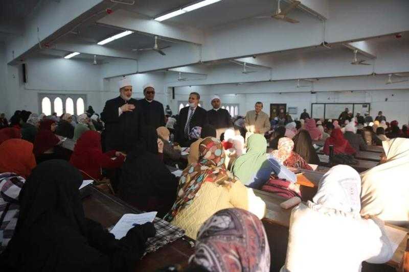 يونيو القادم.. 21 ألف دارسا يؤدون اختبارات نهاية المستوى برواق العلوم الشرعية والعربية بالأزهر