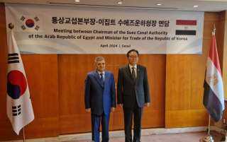 ربيع يبحث مع وزير التجارة والصناعة الكوري التعاون التجاري والصناعي وسبل جذب الاستثمارات
