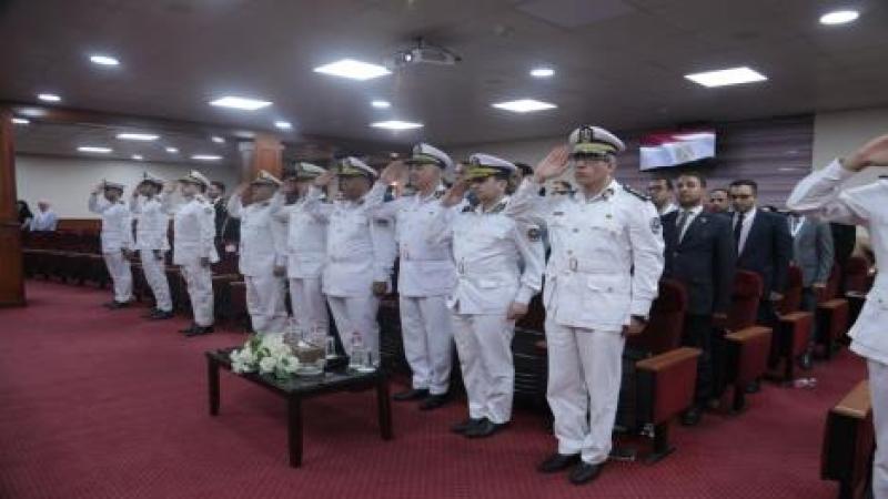 ورش تدريبية لطلبة الجامعات 