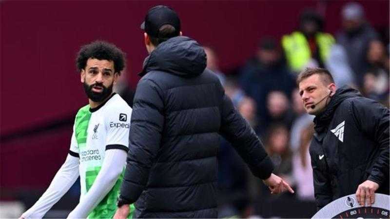 تعليق مثير من كلوب على شجاره مع محمد صلاح
