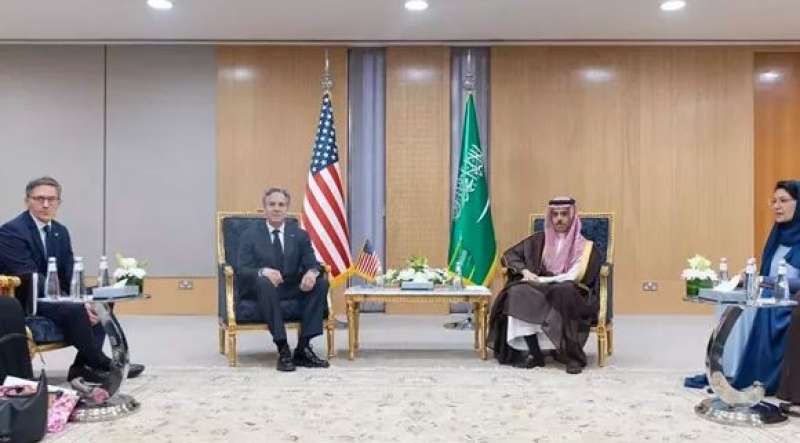وزير الخارجية السعودي ونظيره الأمريكي