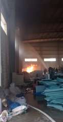 إصابة 4 عمال أثر حريق داخل مصنع بمدينة بدر