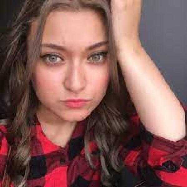 تركيب فيديوهات مخلة لها..تأييد السجن 3 سنوات للمتهم بابتزاز البلوجر شيماء يونس