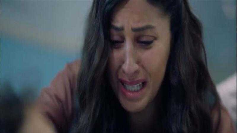 انهيار دينا الشربيني أثناء حديثها عن والدها: «واحشني جدا»