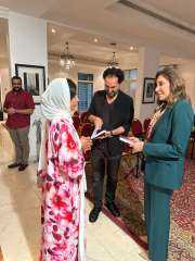 وزيرة الثقافة فى زيارة لبيت العود العربي في أبو ظبي لتعزيز التعاون