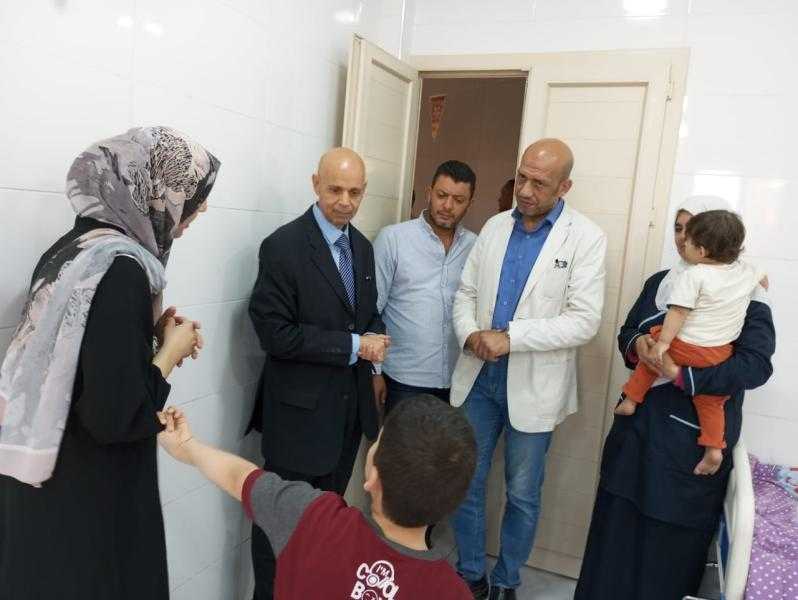 وكيل وزارة الصحة بالشرقية يتفقد الخدمات الطبية بمستشفى ههيا المركزي