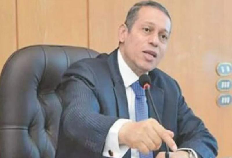 أيمن سلامة يوضح معنى القانون الدولى الإنساني