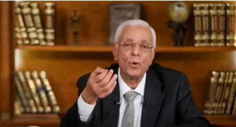 حسام موافي يوضح خطورة الإمساك وأسبابه وطريقة علاجه دون أدوية
