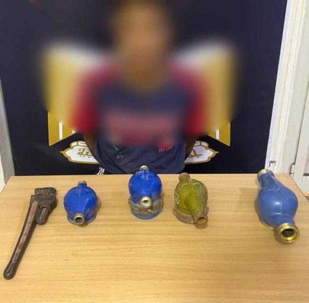 سقوط 6 لصوص لسرقة سيارة وعداد المياه والنوافد العقارات  بالعاصمةl صور