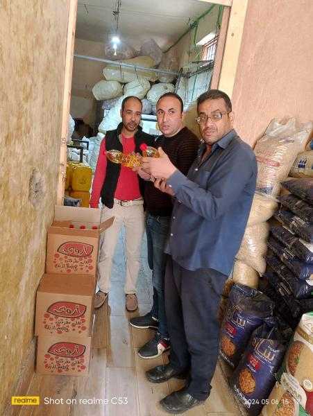 وكيل وزارة التموين بالإسكندرية يقود حملة تموينية بالمنتزه