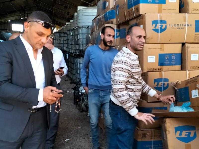 ضبط مصنع تعبئة زيوت غير صالحة ومعاد استخدامها بالإسكندرية