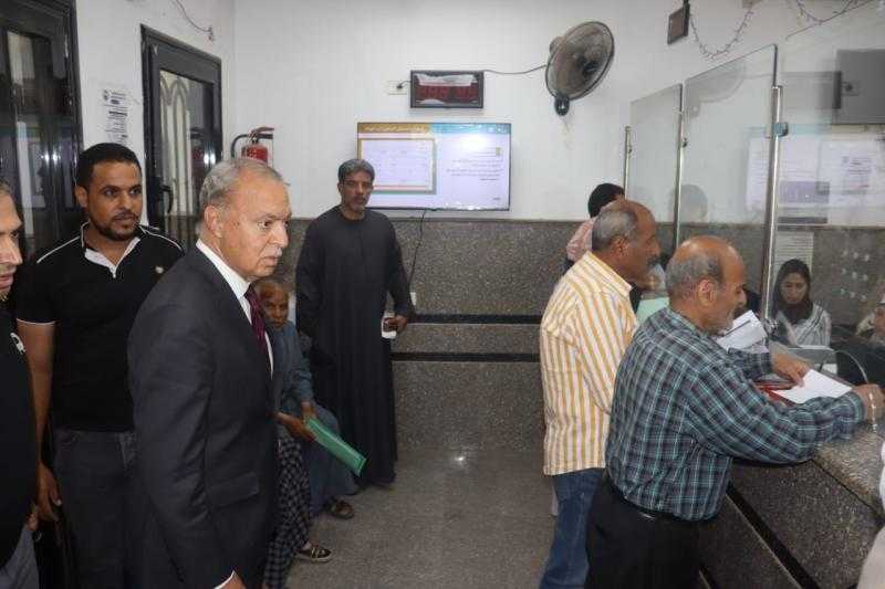 محافظ القليوبية يتفقد المركز التكنولوجى لمدينة القناطر الخيرية لمتابعة سير عمل التصالح في مخالفات البناء