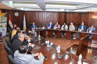 محافظ الإسكندرية يعقد الاجتماع الأول للجنة الإدارة المتكاملة لإدارة المناطق الساحلية