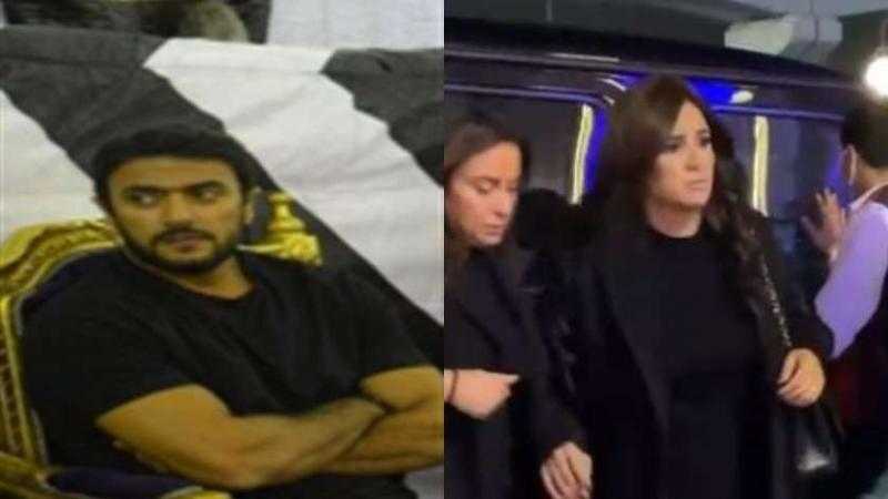 ياسمين عبدالعزيز وأحمد العوضي يقدمان واجب العزاء في والدة كريم عبدالعزيز