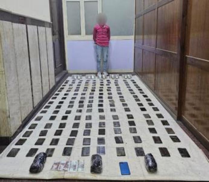 متهم بحوزة مخدر الحشيش 