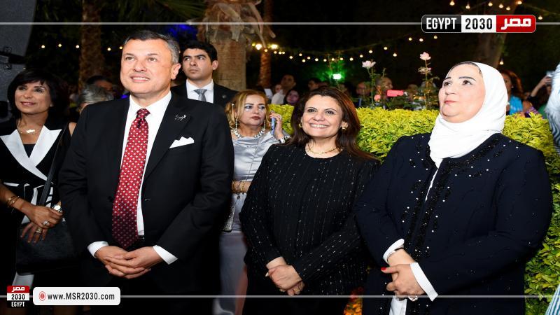 وزيرة الهجرة