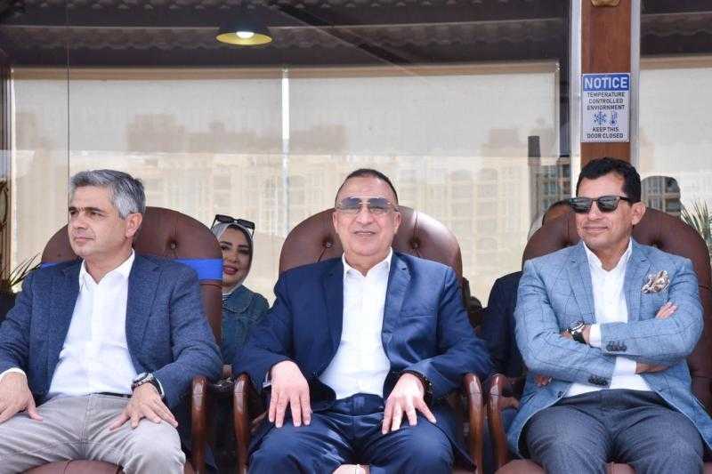 محافظ الإسكندرية ووزير الشباب والرياضة يفتتحان بطولة الجمهورية للفروسية وقفز الحواجز 2024