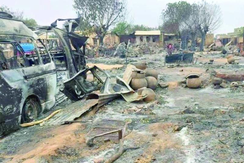 الصراع في السودان.. الأسلحة الثقيلة تهدد 800 ألف مدني في الفاشر