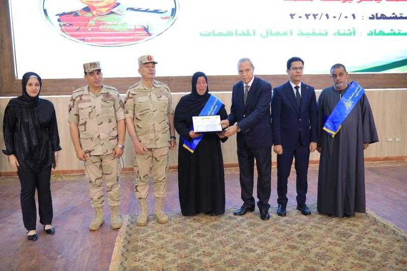 الهجان والجيزاوى وقائد قوات الدفاع الشعبي والعسكري يشهدا الندوة التثقيفية الرابعة والستون لطلاب جامعة بنها
