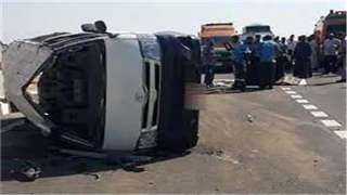إصابة 5 أشخاص في حادث انقلاب سيارة بطريق الضبعة الصحراوي