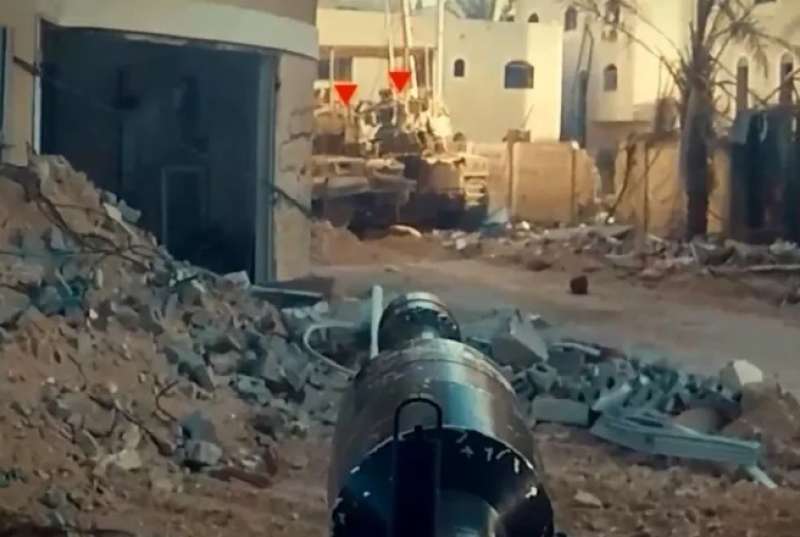 قناصة